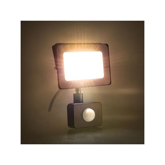 LED reflektor 10W 4000K PIR RSL 246 RETLUX